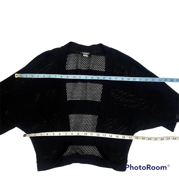 5/$20 Mesh Pattern Acrylic Short Sleeve Shrug Sweater - Picture 6 of 8